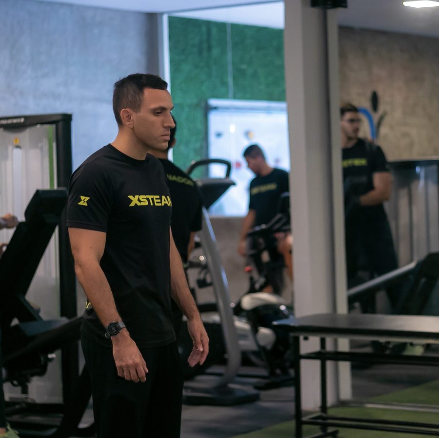 Victor Mascarenhas no ambiente clínico da XSTeam